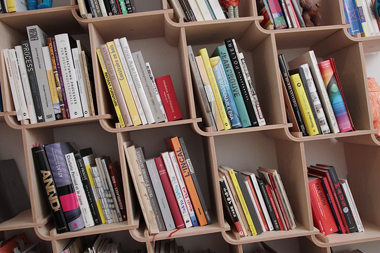 L Shelf