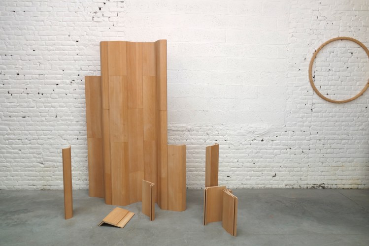 PARTITION WALL JJ